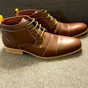 Men’s Ferro Aldo Brown Boots Light Soles Size 10
